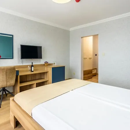 Laguna Hotel Święty Włas
