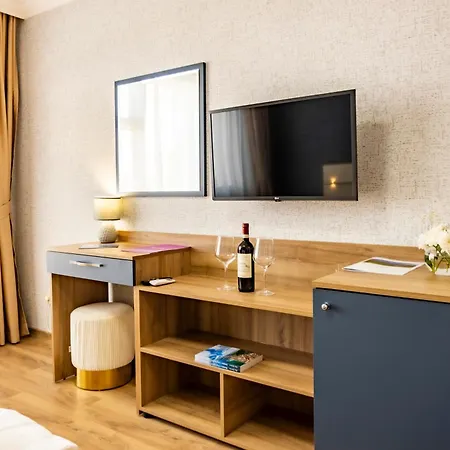 Laguna 4* Święty Włas