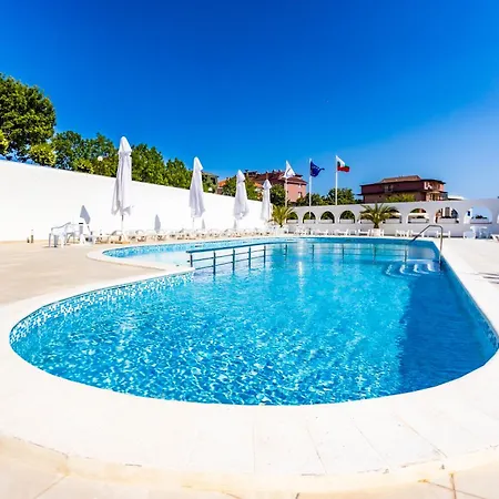 Hotel Laguna