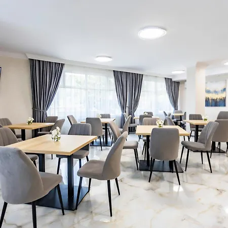 Ξενοδοχείο Laguna Medical 4*